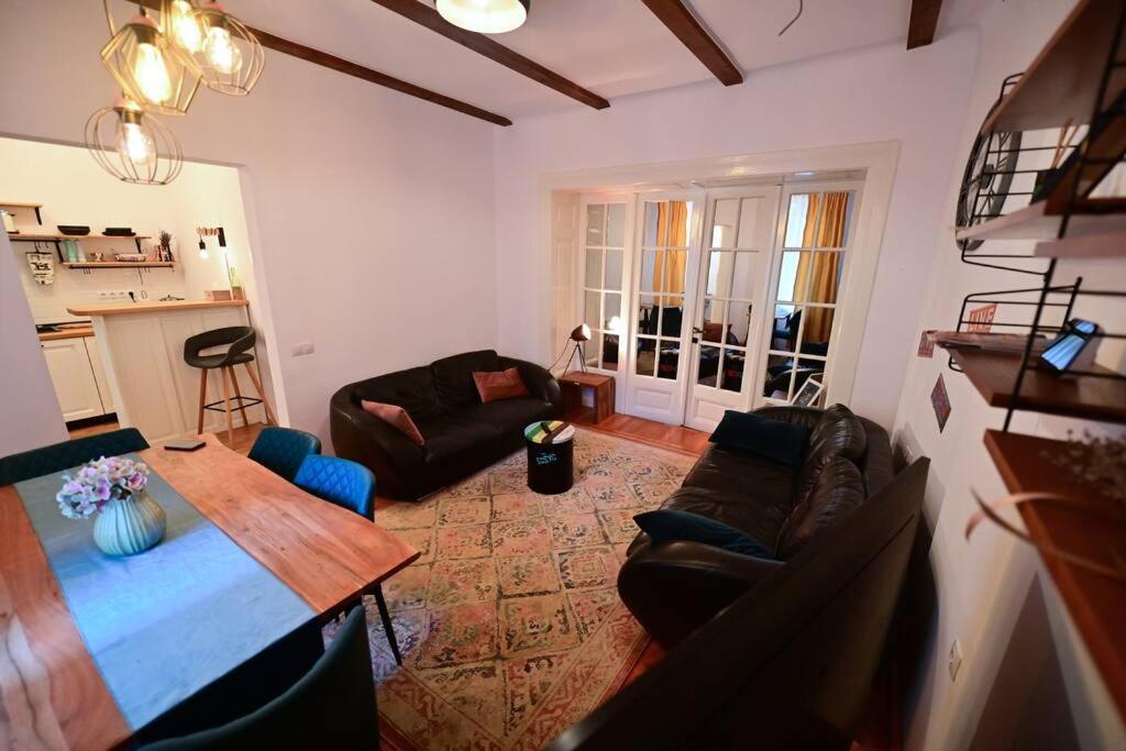 Flh - Zen Apartment Sibiu Bagian luar foto