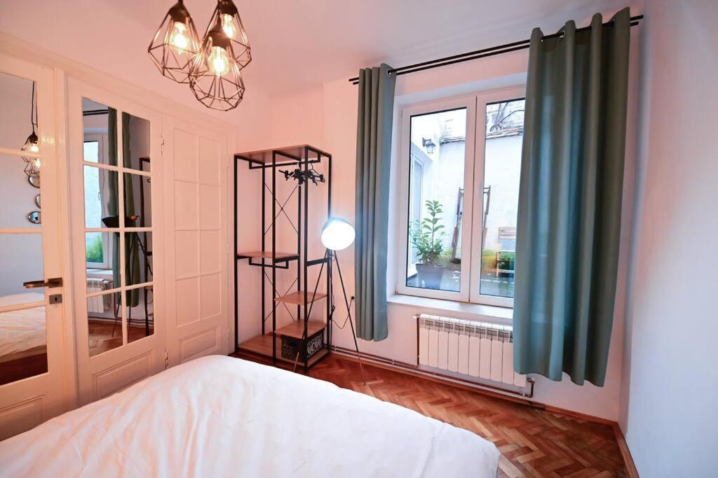 Flh - Zen Apartment Sibiu Bagian luar foto